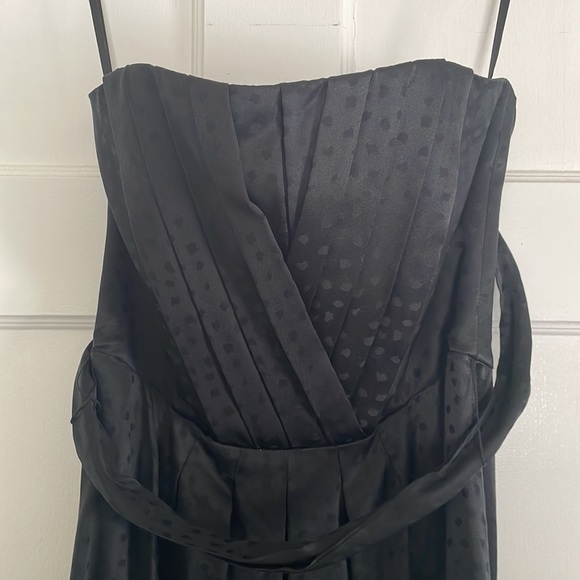 White House Black Market Strapless Patterned Mini Dress - Picture 2 of 6